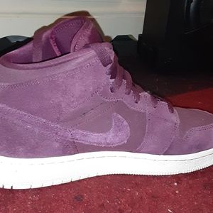 Suede Burgandy Jordan 1's
